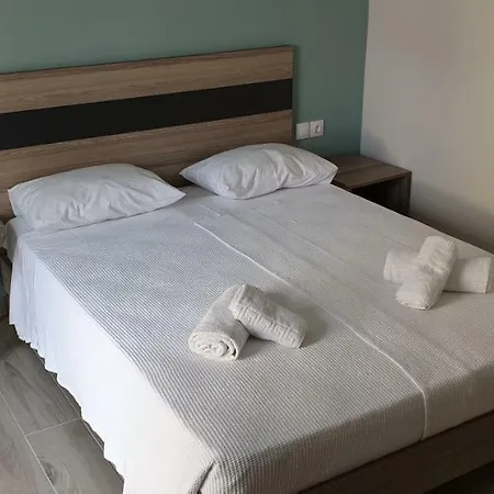 Chriselia 1 Apartamento Néa Ródha